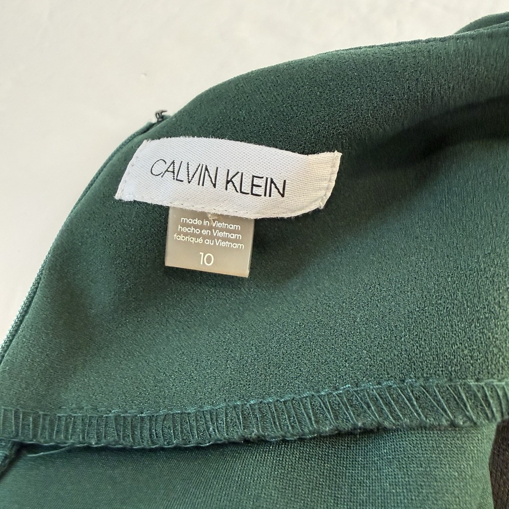 Calvin Klein Green Sunburst Seam Stretch Crepe Sleeveless Sheath Dress Size 10 - Picture 14 of 14